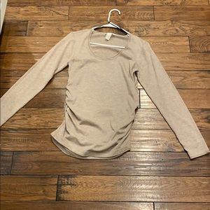H & M maternity sweater
